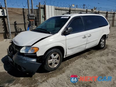 2006 DODGE GRAND CARAVAN SXT 2D4GP44L96R838177 - główne zdjęcie licytacji z USA - miniatura