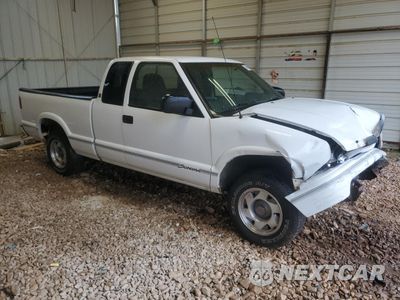 Czwarte zdjęcie samochodu z boku: 1999 GMC SONOMA VIN:1GTCS19X7X8503940 - miniatura