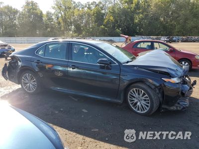 Czwarte zdjęcie samochodu z boku: 2019 TOYOTA CAMRY L VIN:4T1B11HK7KU808127 - miniatura