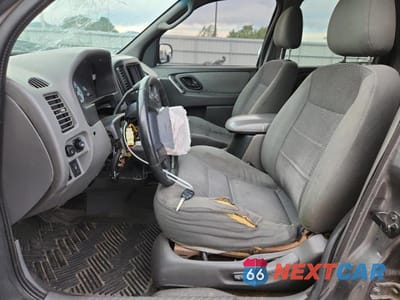 Zdjęcie 7 z 14 samochodu: 2002 FORD ESCAPE XLT VIN:1FMYU04102KB56858 - miniatura