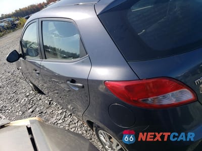 Drugie zdjęcie samochodu z przodu: 2011 MAZDA MAZDA2 VIN:JM1DE1HY6B0104692 - miniatura