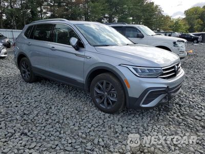 Czwarte zdjęcie samochodu z boku: 2023 VOLKSWAGEN TIGUAN SE VIN:3VVMB7AX6PM085516 - miniatura