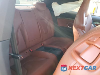 Zdjęcie 10 z 12 samochodu: 2009 AUDI S5 QUATTRO VIN:WAURV78T89A038273 - miniatura