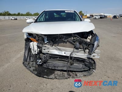 Piąte zdjęcie samochodu w środku: 2019 TOYOTA CAMRY HYBRID VIN:4T1B21HK3KU511496 - miniatura