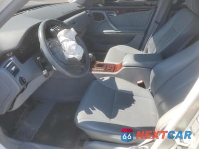 Zdjęcie 7 z 12 samochodu: 2001 MERCEDES-BENZ E 430 VIN:WDBJF70J61B188595 - miniatura