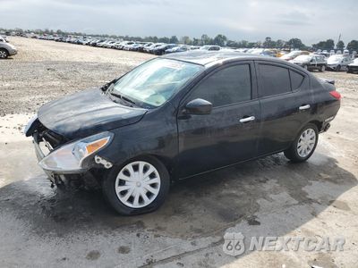 2019 NISSAN VERSA S 3N1CN7AP0KL823667 - główne zdjęcie licytacji z USA - miniatura