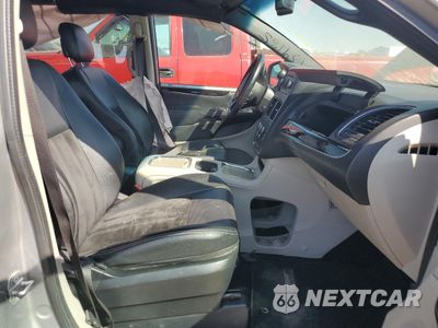 Zdjęcie 7 z 11 samochodu: 2017 DODGE GRAND CARAVAN SXT VIN:2C4RDGCG5HR589352 - miniatura