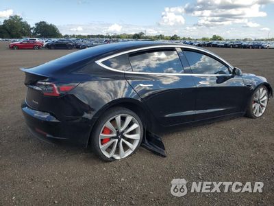 Trzecie zdjęcie samochodu z tyłu: 2018 TESLA MODEL 3 VIN:5YJ3E1EBXJF074043 - miniatura