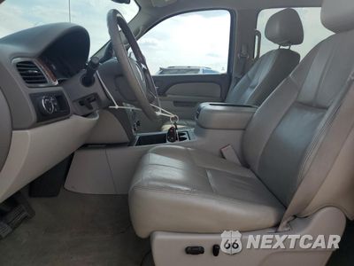 Zdjęcie 7 z 14 samochodu: 2010 GMC SIERRA C1500 SLT VIN:3GTRCWE09AG237075 - miniatura