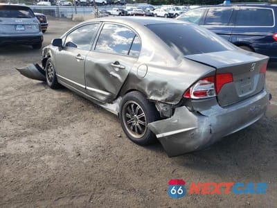 Drugie zdjęcie samochodu z przodu: 2008 HONDA CIVIC LX VIN:2HGFA16558H327468 - miniatura