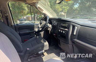 Piąte zdjęcie samochodu w środku: 2005 DODGE RAM 3500 ST VIN:3D7LS38C85G784234 - miniatura