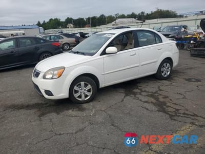 2011 KIA RIO BASE KNADH4A32B6949105 - główne zdjęcie licytacji z USA - miniatura