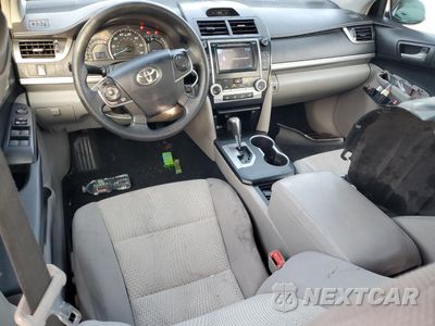 Zdjęcie 8 z 13 samochodu: 2012 TOYOTA CAMRY BASE VIN:4T4BF1FK2CR157968 - miniatura