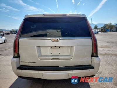 Zdjęcie 6 z 14 samochodu: 2016 CADILLAC ESCALADE ESV PREMIUM VIN:1GYS3JKJ9GR163774 - miniatura