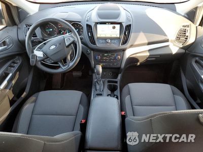 Zdjęcie 8 z 16 samochodu: 2019 FORD ESCAPE SE VIN:1FMCU9GD9KUA68433 - miniatura