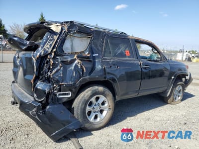 Trzecie zdjęcie samochodu z tyłu: 2016 TOYOTA 4RUNNER SR5/SR5 PREMIUM VIN:JTEBU5JR5G5393025 - miniatura