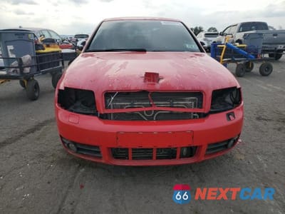 Piąte zdjęcie samochodu w środku: 2004 AUDI S4 VIN:WAUPL68E94A205600 - miniatura