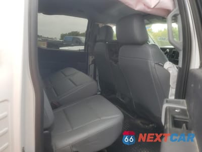 Zdjęcie 10 z 12 samochodu: 2023 FORD F550 SUPER DUTY VIN:1FD0W5HT1PEC51046 - miniatura