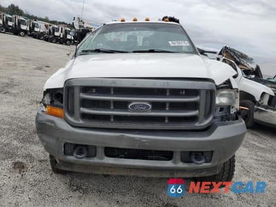 Piąte zdjęcie samochodu w środku: 2001 FORD F550 SUPER DUTY VIN:1FDAF57F81EB35415 - miniatura