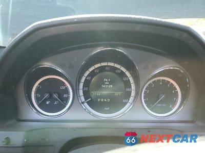 Zdjęcie 9 z 13 samochodu: 2009 MERCEDES-BENZ C 300 4MATIC VIN:WDDGF81X99R081845 - miniatura