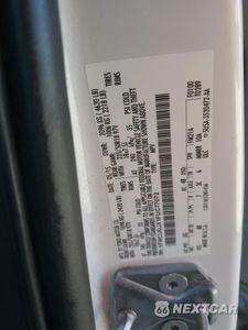 Zdjęcie 12 z 12 samochodu: 2015 FORD ESCAPE TITANIUM VIN:1FMCU0JX1FUC77072 - miniatura