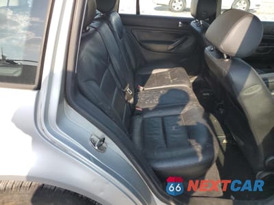 Zdjęcie 10 z 14 samochodu: 2003 VOLKSWAGEN JETTA GLS VIN:WVWSK61J03W609958 - miniatura