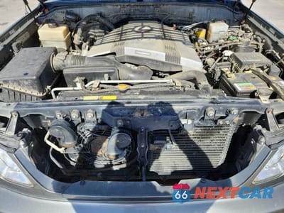 Zdjęcie 12 z 13 samochodu: 2002 LEXUS LX 470 VIN:JTJHT00W323515457 - miniatura
