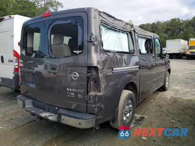 Trzecie zdjęcie samochodu z tyłu: 2014 NISSAN NV 3500 S VIN:5BZAF0AA0EN160268 - miniatura