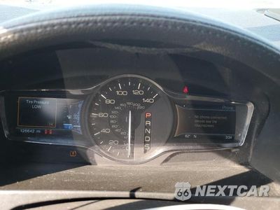 Zdjęcie 9 z 13 samochodu: 2015 LINCOLN MKX VIN:2LMDJ8JK8FBL28612 - miniatura
