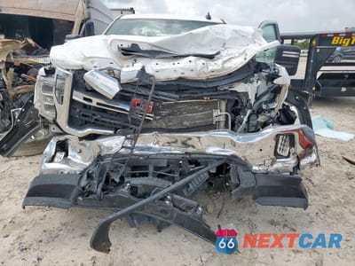 Piąte zdjęcie samochodu w środku: 2023 GMC SIERRA K2500 SLE VIN:1GT29MEY7PF205911 - miniatura