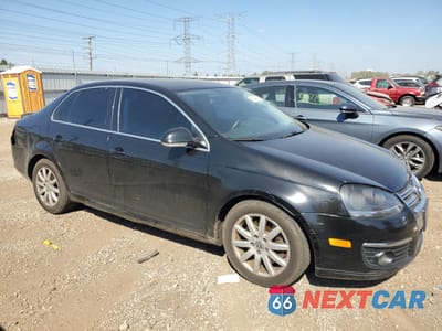 Czwarte zdjęcie samochodu z boku: 2006 VOLKSWAGEN JETTA 2.0T OPTION PACKAGE 1 VIN:3VWKJ71KX6M676537 - miniatura