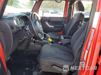 Zdjęcie 7 z 16 samochodu: 2018 JEEP WRANGLER UNLIMITED SAHARA VIN:1C4HJWEG5JL893842 - miniatura