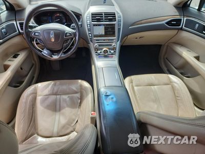 Zdjęcie 8 z 12 samochodu: 2017 LINCOLN MKZ HYBRID RESERVE VIN:3LN6L5MU9HR613124 - miniatura