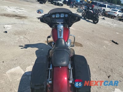 Zdjęcie 6 z 10 samochodu: 2017 HARLEY-DAVIDSON FLHXS STREET GLIDE SPECIAL VIN:1HD1KRC16HB694795 - miniatura