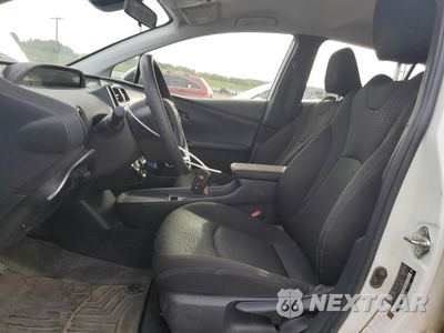 Zdjęcie 7 z 14 samochodu: 2019 TOYOTA PRIUS VIN:JTDKARFU4K3088296 - miniatura