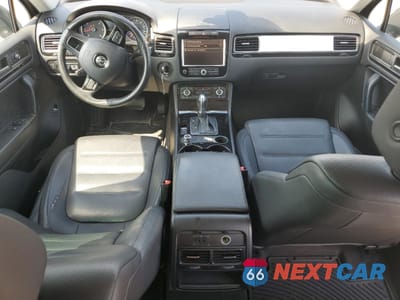 Zdjęcie 8 z 15 samochodu: 2012 VOLKSWAGEN TOUAREG V6 TDI VIN:WVGFK9BP8CD005071 - miniatura