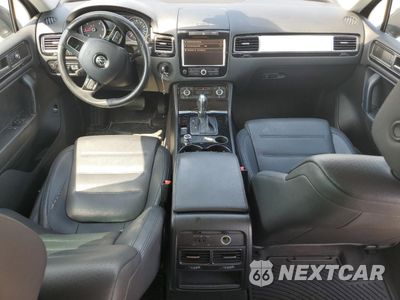 Zdjęcie 8 z 15 samochodu: 2012 VOLKSWAGEN TOUAREG V6 TDI VIN:WVGFK9BP8CD005071 - miniatura