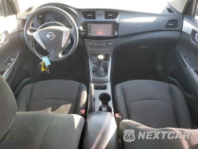 Zdjęcie 8 z 13 samochodu: 2019 NISSAN SENTRA S VIN:3N1AB7AP6KY238465 - miniatura