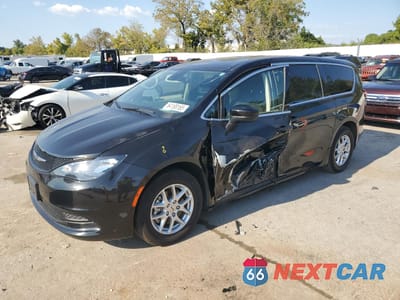 2023 CHRYSLER VOYAGER LX 2C4RC1CG1PR534461 - główne zdjęcie licytacji z USA - miniatura