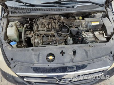 Zdjęcie 12 z 15 samochodu: 2007 HYUNDAI ENTOURAGE GLS VIN:KNDMC233076020850 - miniatura