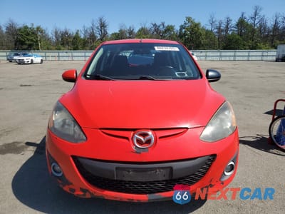 Piąte zdjęcie samochodu w środku: 2011 MAZDA MAZDA2 VIN:JM1DE1HZ9B0100533 - miniatura