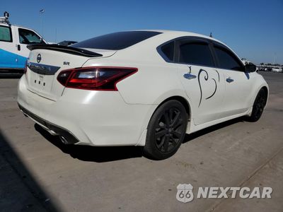 Trzecie zdjęcie samochodu z tyłu: 2017 NISSAN ALTIMA 2.5 VIN:1N4AL3AP7HC172194 - miniatura
