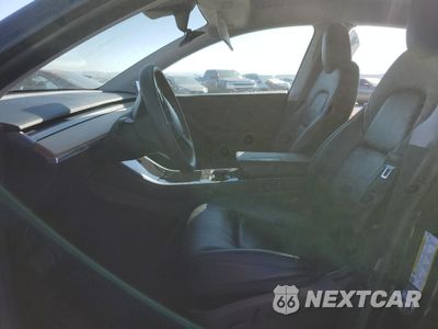 Zdjęcie 7 z 15 samochodu: 2020 TESLA MODEL Y VIN:5YJYGDEE3LF017004 - miniatura