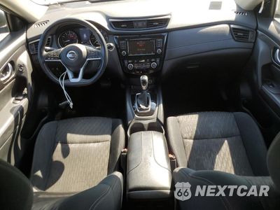 Zdjęcie 8 z 16 samochodu: 2018 NISSAN ROGUE S VIN:5N1AT2MTXJC800036 - miniatura