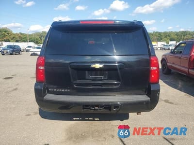 Zdjęcie 6 z 13 samochodu: 2016 CHEVROLET SUBURBAN K1500 LT VIN:1GNSKHKC0GR173040 - miniatura