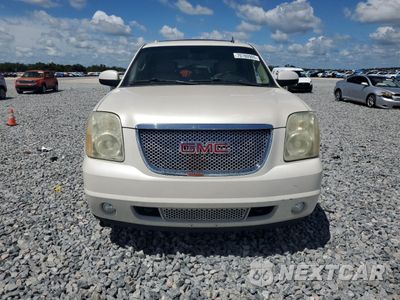Piąte zdjęcie samochodu w środku: 2009 GMC YUKON DENALI VIN:1GKFK03299R258354 - miniatura
