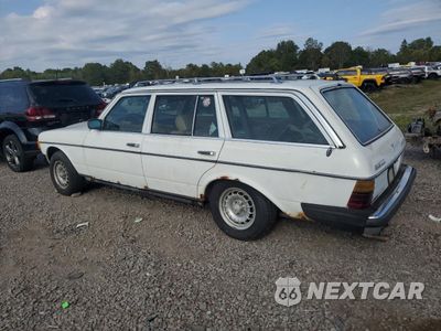 Drugie zdjęcie samochodu z przodu: 1983 MERCEDES-BENZ 300 TDT VIN:WDBAB93A3DN012996 - miniatura