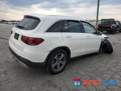 Trzecie zdjęcie samochodu z tyłu: 2022 MERCEDES-BENZ GLC 300 VIN:W1N0G8DB1NV377526 - miniatura