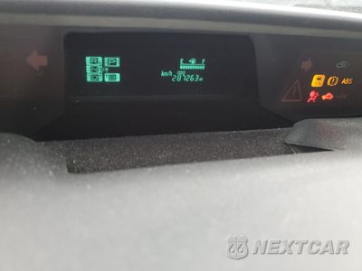 Zdjęcie 9 z 13 samochodu: 2006 TOYOTA PRIUS VIN:JTDKB20U367535826 - miniatura