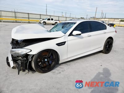 2013 BMW M5 WBSFV9C5XDD095469 - główne zdjęcie licytacji z USA - miniatura
